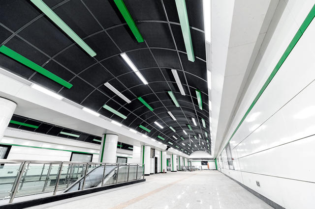 東廣場_副本.jpg 東廣場_副本.jpg