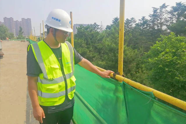 侯亮3.jpg 侯亮3.jpg